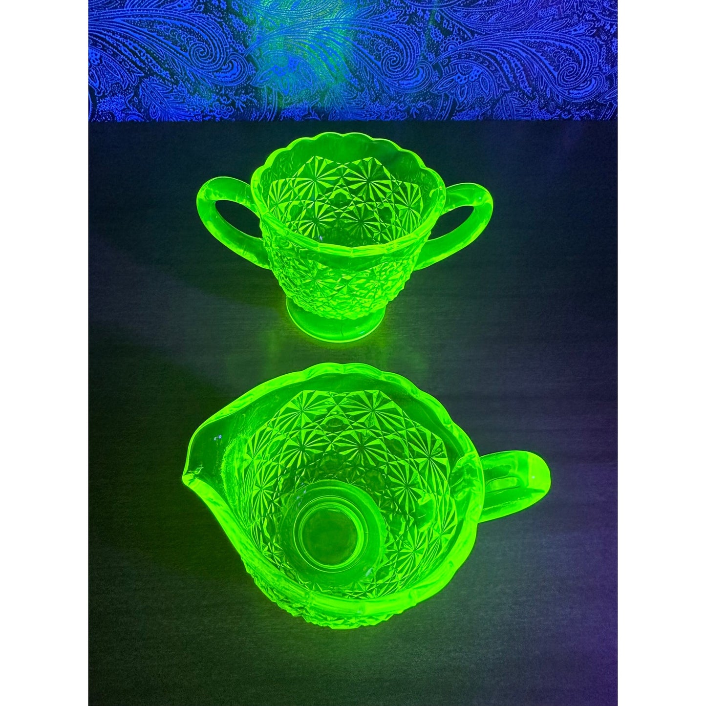 Vintage Vaseline daisy and buttons open sugar and creamer set by Degenhart glass co