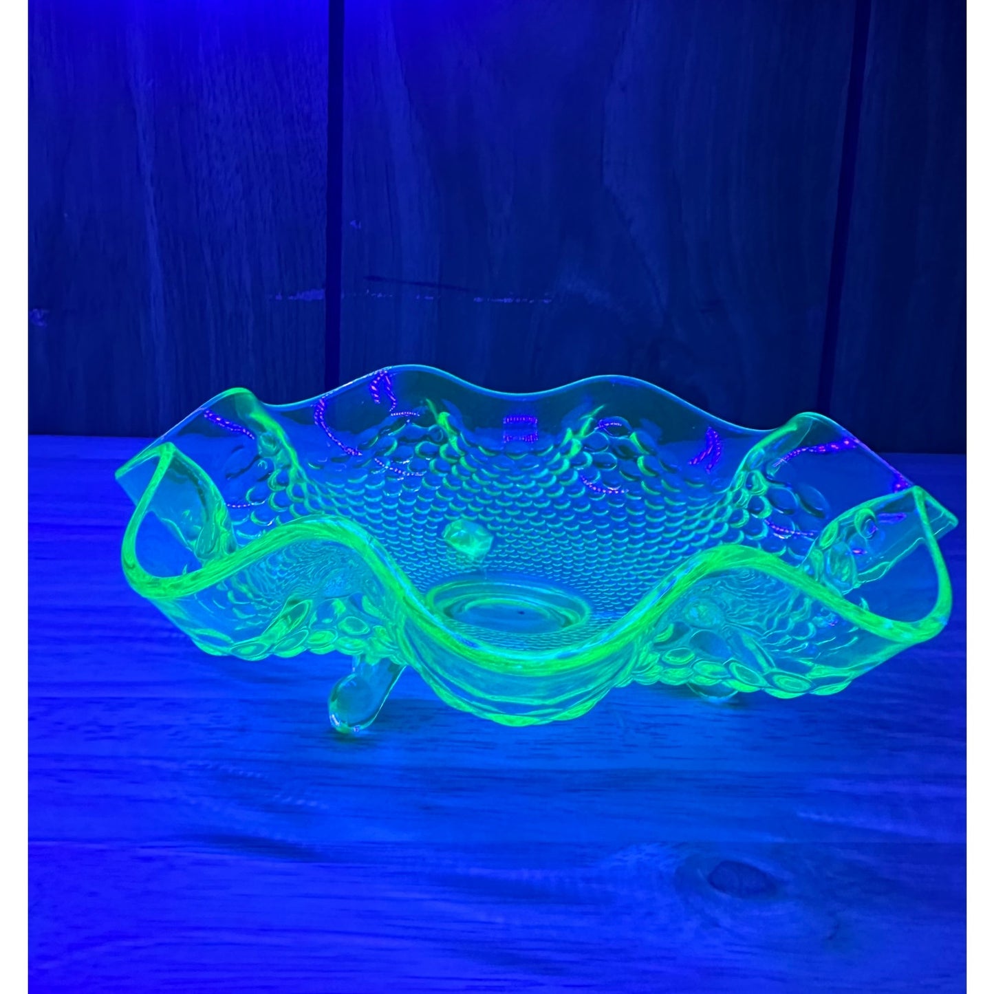 1932 Green by Fenton ruffled edge Hobnail Uranuim glass candy/trinket dish