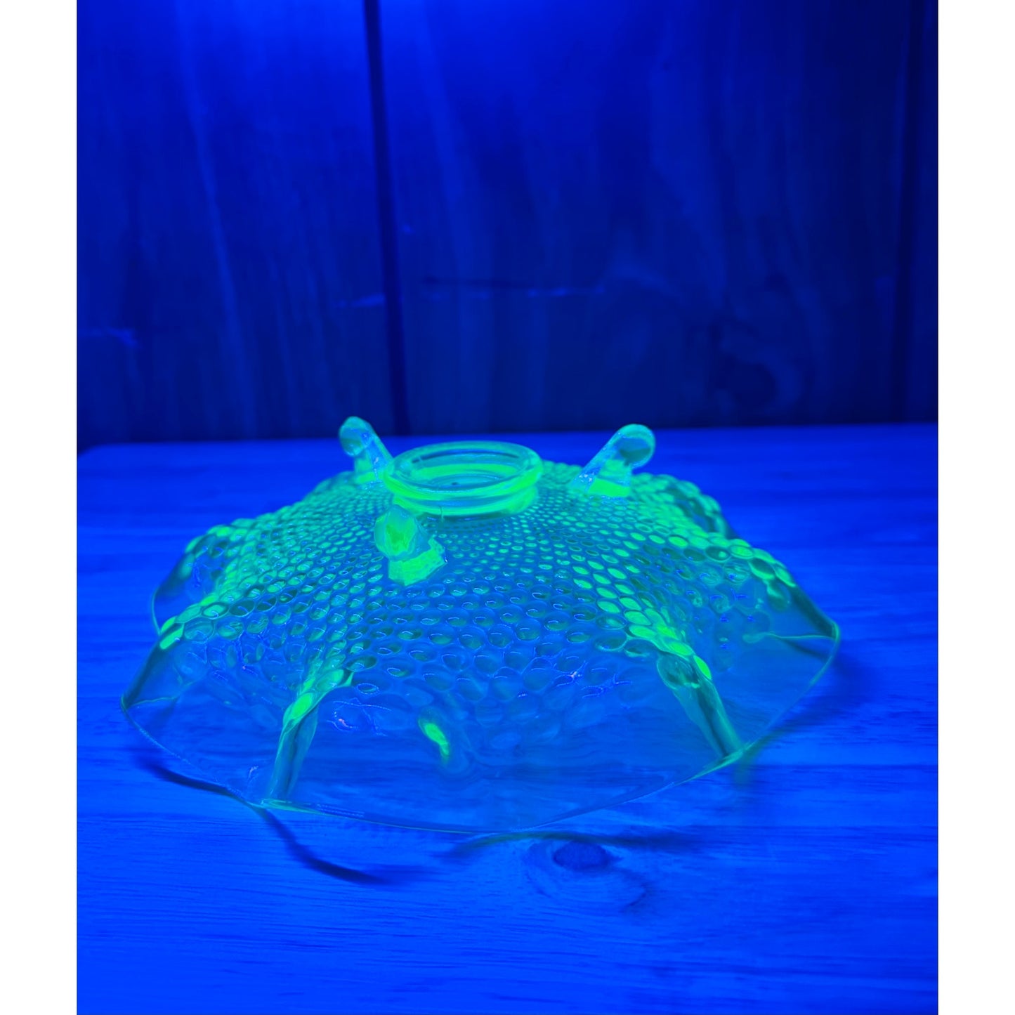 1932 Green by Fenton ruffled edge Hobnail Uranuim glass candy/trinket dish