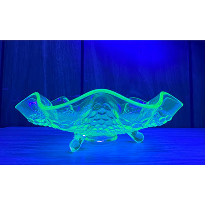 1932 Green by Fenton ruffled edge Hobnail Uranuim glass candy/trinket dish